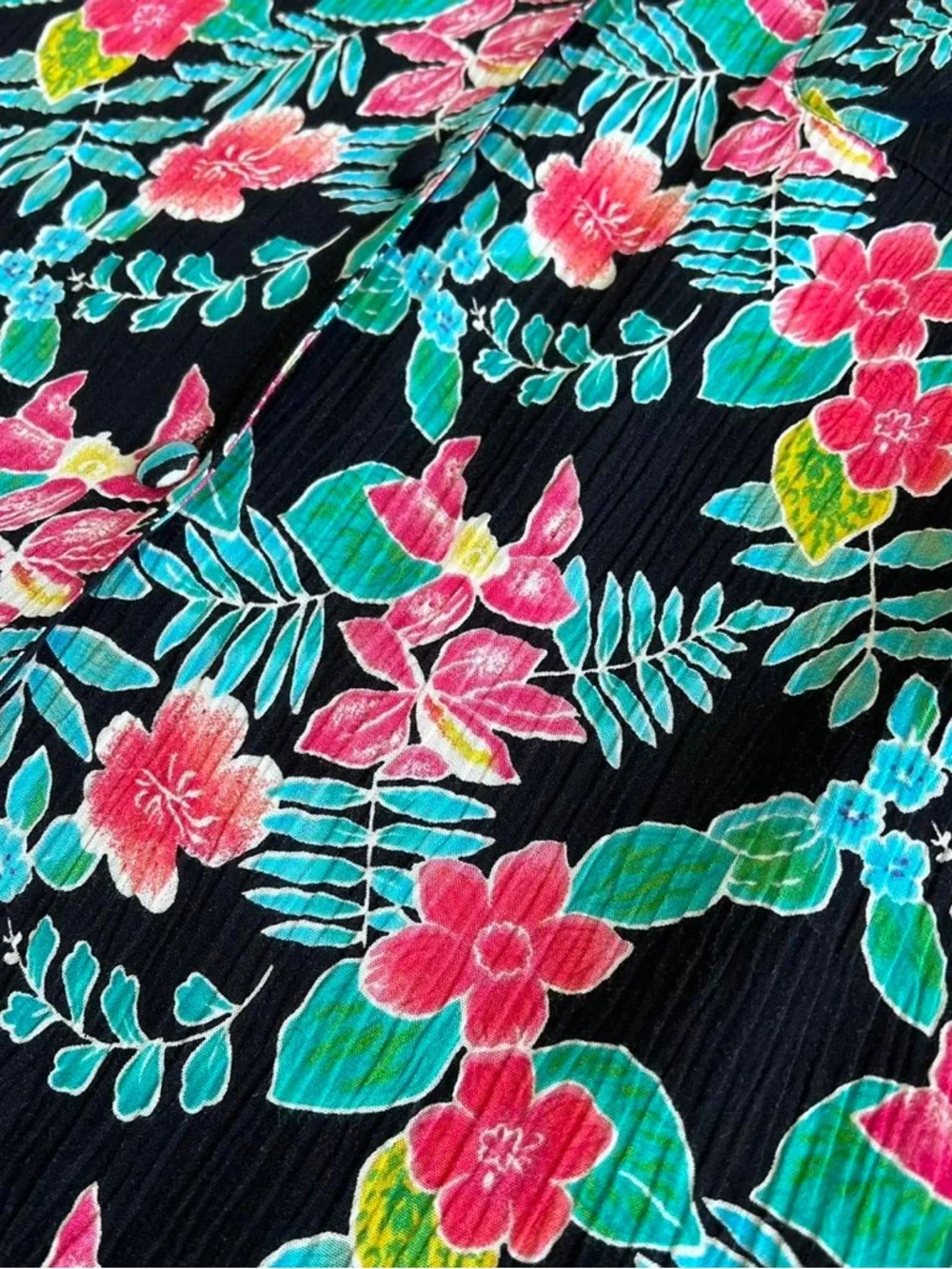 Vintage 90s Sag Harbor Hawaiian Shirt - Picture 3 of 7